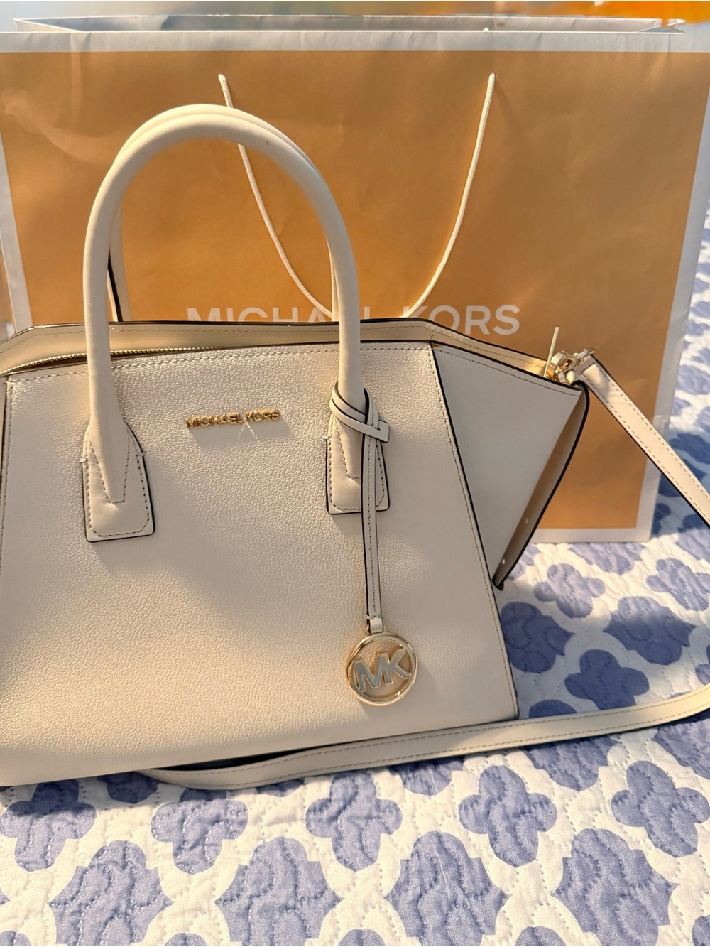 Michael Kors Ivory Leather Handbag with Gold Hardware